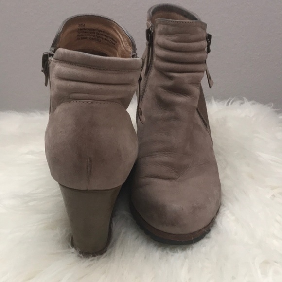 Biala Ashton leather wedge Ankle Bootie Taupe - Picture 6 of 8